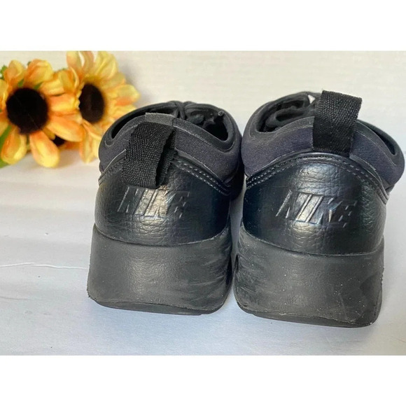 Pre-owned Nike Women's Air Max Thea Ultra Athletic  US 7 Black Running Sneakers - Picture 3 of 8